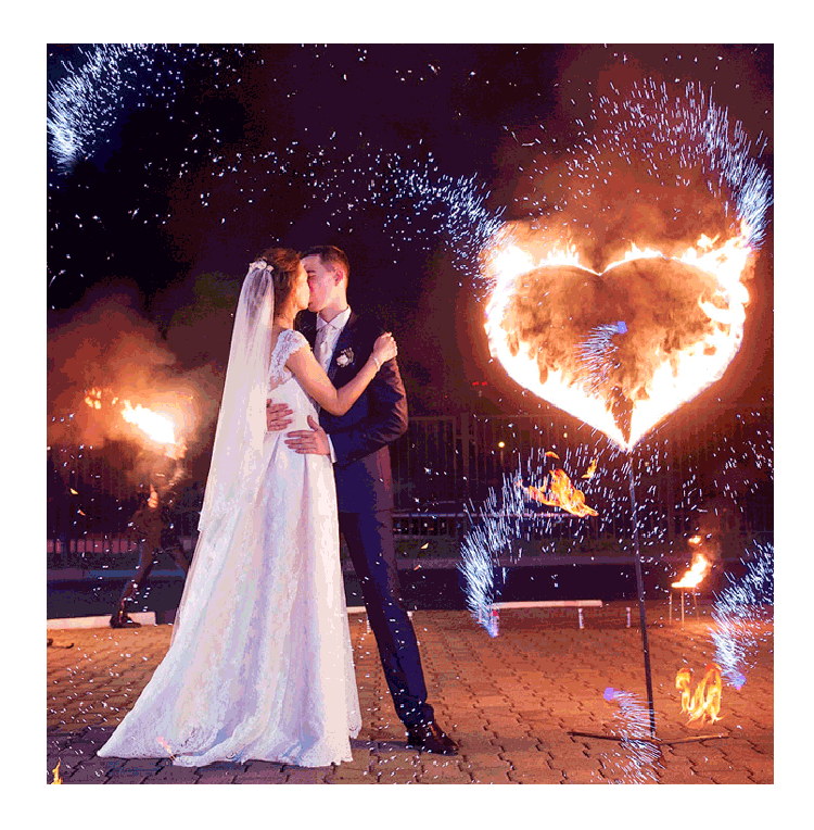 Организация пиротехнического шоу на свадьбу  Сольвычегодск | solvychegodsk.salutsklad.ru